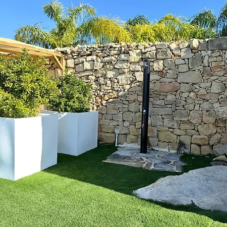 Carmena W/pool&jacuz Byarcocollection * Bur Marrad
