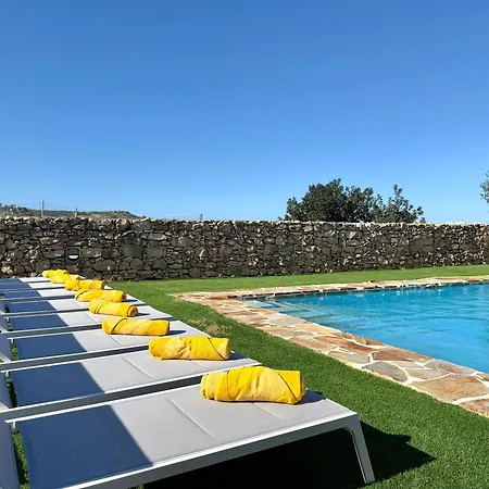 Carmena W/pool&jacuz Byarcocollection * Bur Marrad
